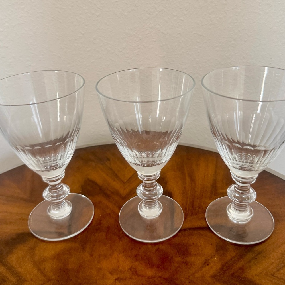 3 Elegant Bryce Hand Blown Cocktail Glass Set  Excellent condition